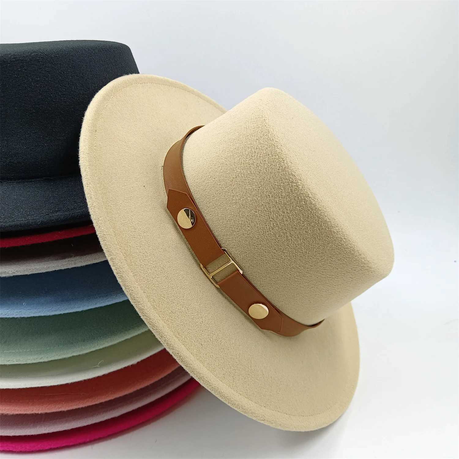 Fedoras Mens and Womens Convex Flat Top Fall Winter Panama Fedora Hat Retro Classic Church Hat 2022 New Belt Decoration W241225
