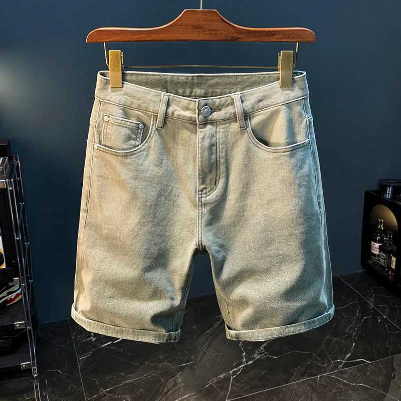 American denim shorts mens summer 2024 New Street fashion straight thin casual yellow mud dyed wash off retro cut pants W241226
