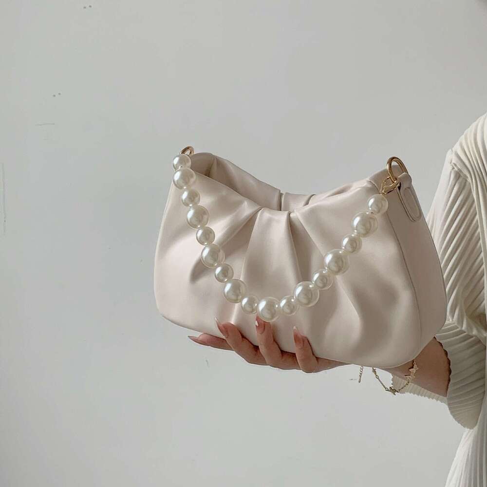New Soft Leather Women, Niche Cloud Single Shoulder Chain Pleated Bag, High-End Crossbody Armpit Bag For Women