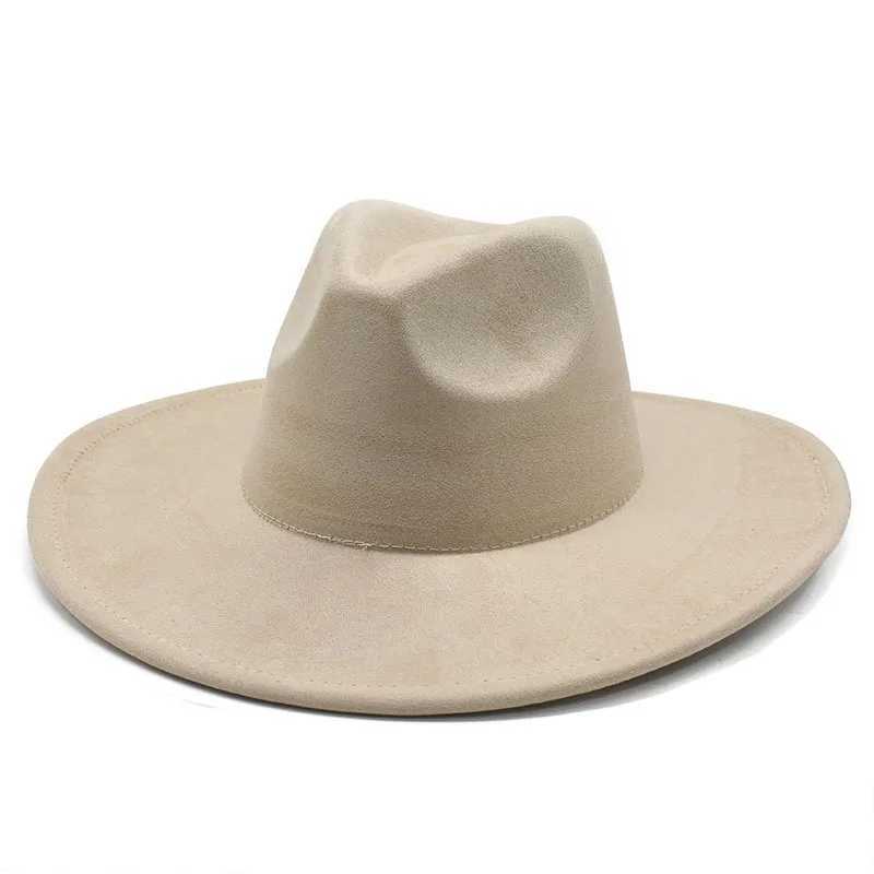 Elegant cotton blend Fedora hat suitable for both men and women featuring a classic wide Brim gentleman hat with a suede like finish of 57-58cm W24122