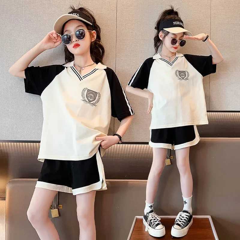 Clothing Sets Summer Clothes Set for Children Girls Fashion V Neck T-shirts and Shorts 2pcs Suit Teenage Lapel Top Bottom Outfits TracksuitsY241225MRQ