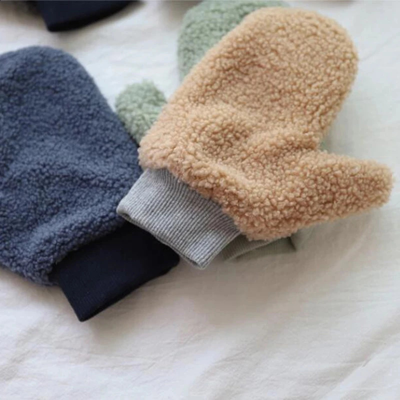 Winter Lamb Wool Halter Neck Full Finger Warm Mittens Korean Female Double Layer Plush Thicken Windproof Cycling Gloves H36 241226