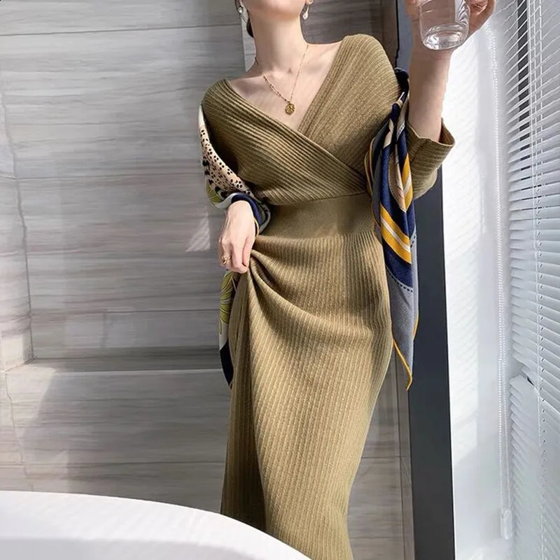 Knitted Sweater Dress Women Autumn Winter V-neck With Long Slim Knit Dresses Female High Waist Elegant Evening Party Dress 241224