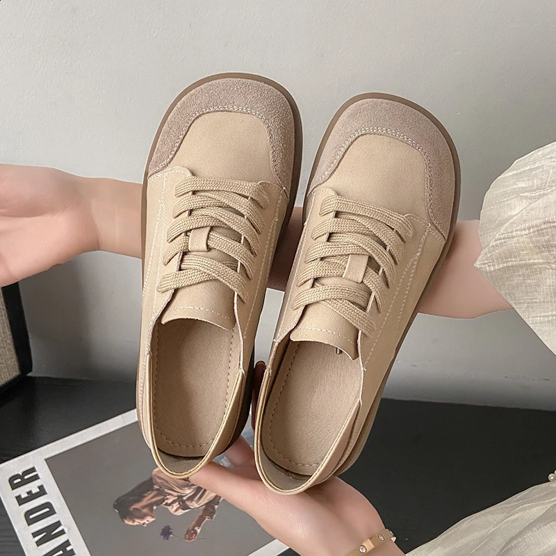 Womans Winter Leather Lace Up Plush Warm Flat Sole Cotton Shoe Soft Non Slip Widened Round Toe Moms Shoes241226