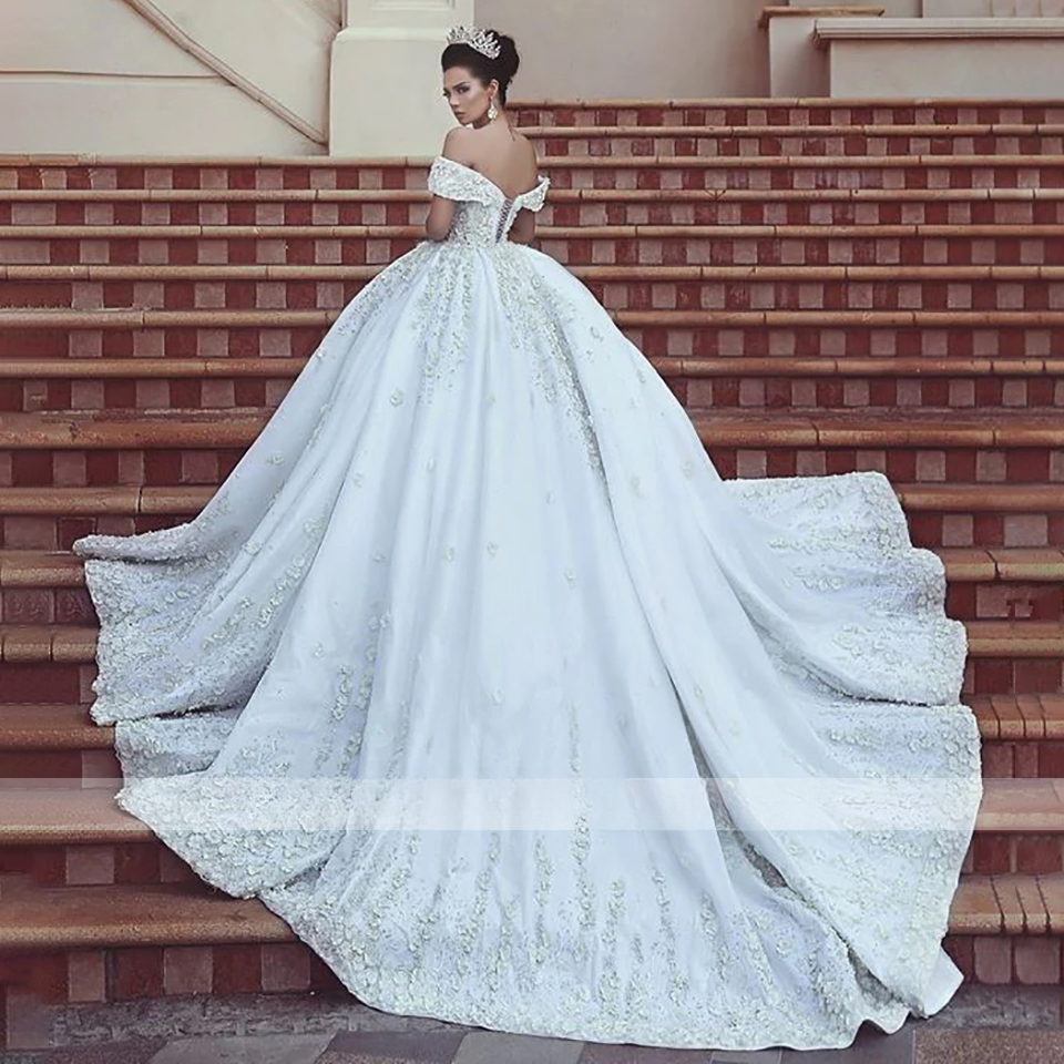 Modest Long Sleeve Ball Gown Wedding Dresses Bridal Gowns Sheer Jewel Neck Lace Appliqued Sequins Plus Size Robe De Mariee Custom Made 04