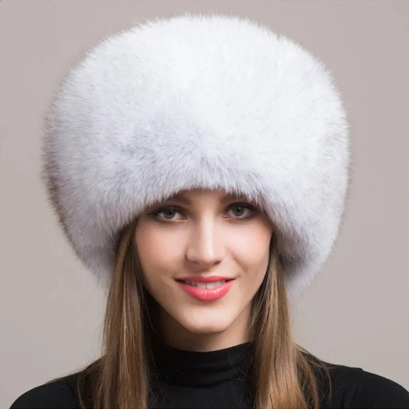 Stylish Ladies' Knit Winter Cap with Attached Ears & Thick Fox-Inspired Lining for Extra Comfort