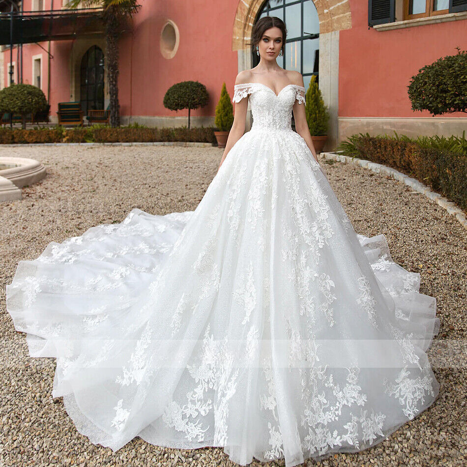 Arabic Illusion Full Lace Ball Gowns Wedding Dresses Charming Appliques Beading Bridal Gowns Formal Women Brides Robe De Mariee Custom Made