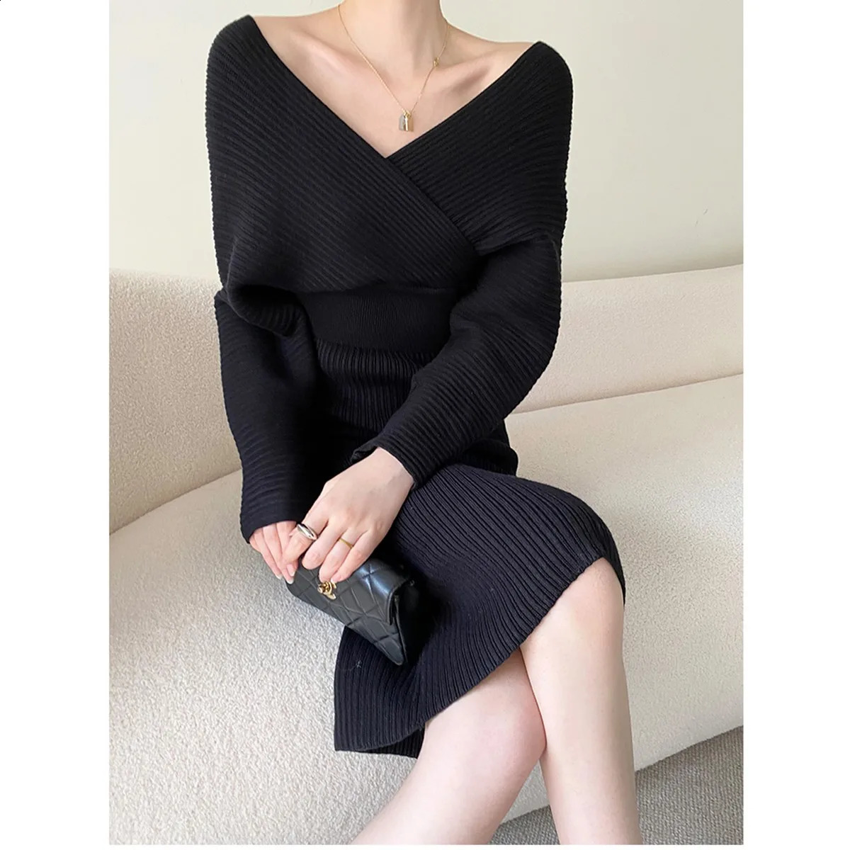 Knitted Sweater Dress Women Autumn Winter V-neck With Long Slim Knit Dresses Female High Waist Elegant Evening Party Dress 241224