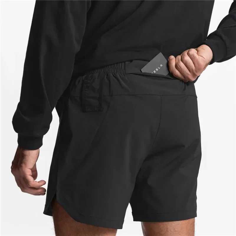 2024 Summer New Gym Jogging Exercise Shorts Mens Sports Fitness Quick-drying Multiple pockets Running Shorts Men Casual ShortsXJ241226