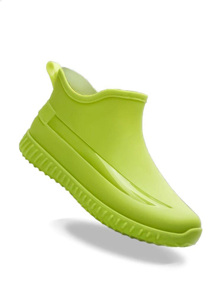 style rain boots for women fashionable outdoor non-slip fishing short-tube wear-resistant four-season work waterproof shoes 241226