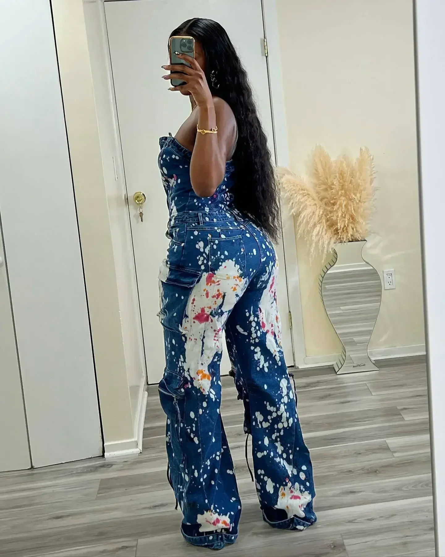 Women Graffiti Print Denim Jumpsuit Cargo Pockets Strapless Loose Wide Leg Jeans Romper Y2K Street Paint Splash Overall 241225