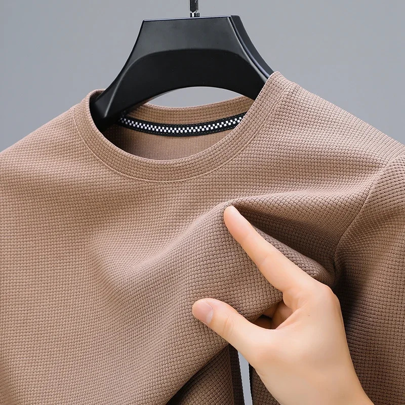 Mens Business Casual Long Sleeved Solid Color Round Neck Tshirt for Autumn Winter Comfortable Fashionable Versatile Top 241223