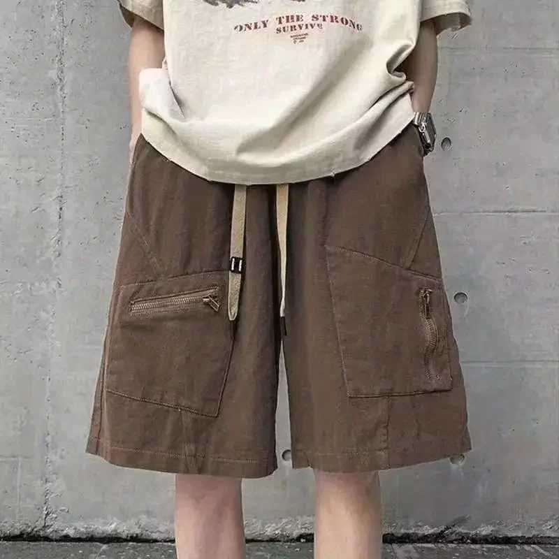 Korean style multi pocket cargo shorts men summer y2k trendy loose and versatile mid pants retro personality casual sports pants W241226