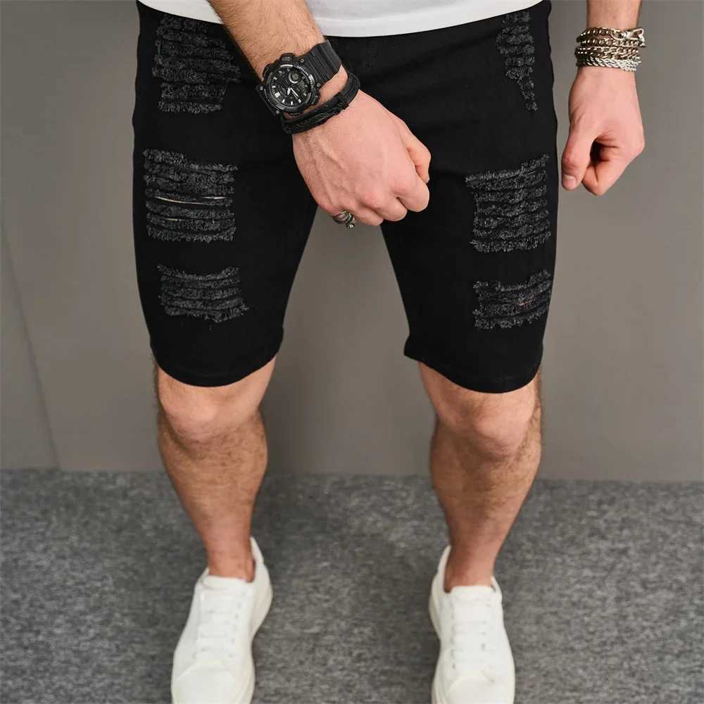 Summer new mens hole slim fit denim shorts street fashion straight mens solid casual jeans five point pants W241226