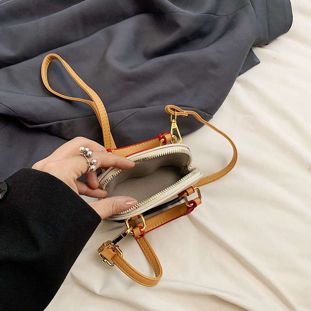 Popular Cute Fashion Mini Hand Shell Crossbody Bag Clutch Bag, For Evening Clutch, Any Ocn