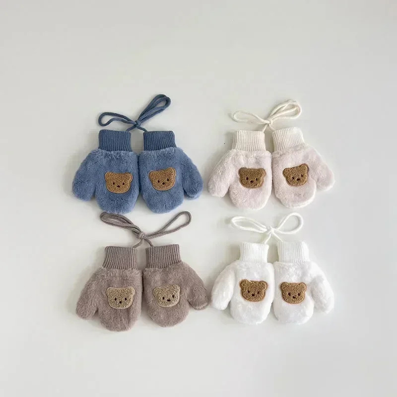 Warm Furry Young Kids Mittens for Boy Girl Cute Cartoon Bear Plush Glove Toddler Autumn Winter Outdoor Neck Lanyard 241225