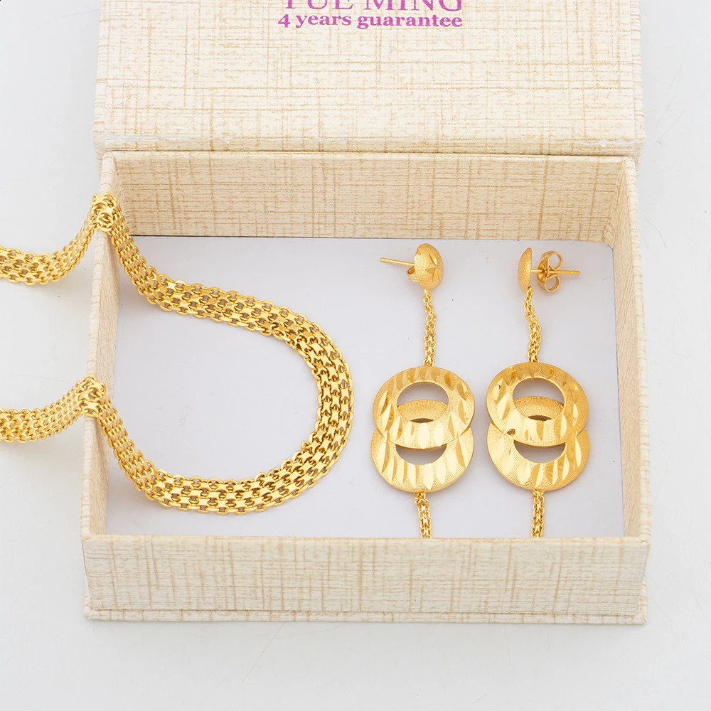 Dubai Necklace Earrings Sets African Gold Color Fashion Jewelry Weddings Party Ethiopian y Jewellery For Women 241226