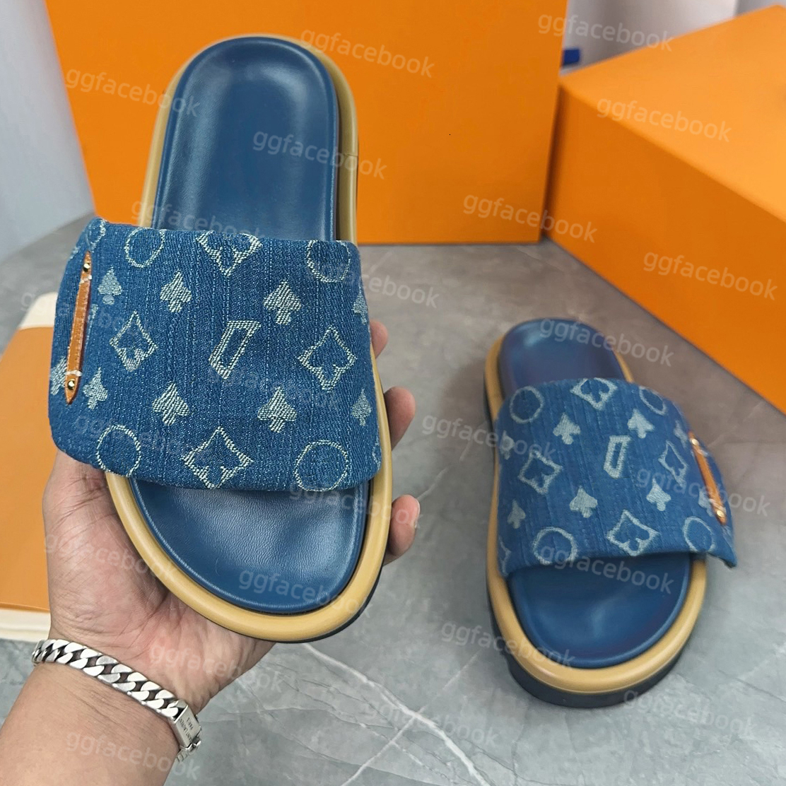 Designer Sliders Pool Pillow slippers Flat Comfort Mules Slides Fashion Classic Prints Embossed Summer Sandals Black Grey vintage Beach Shoes slippers 016