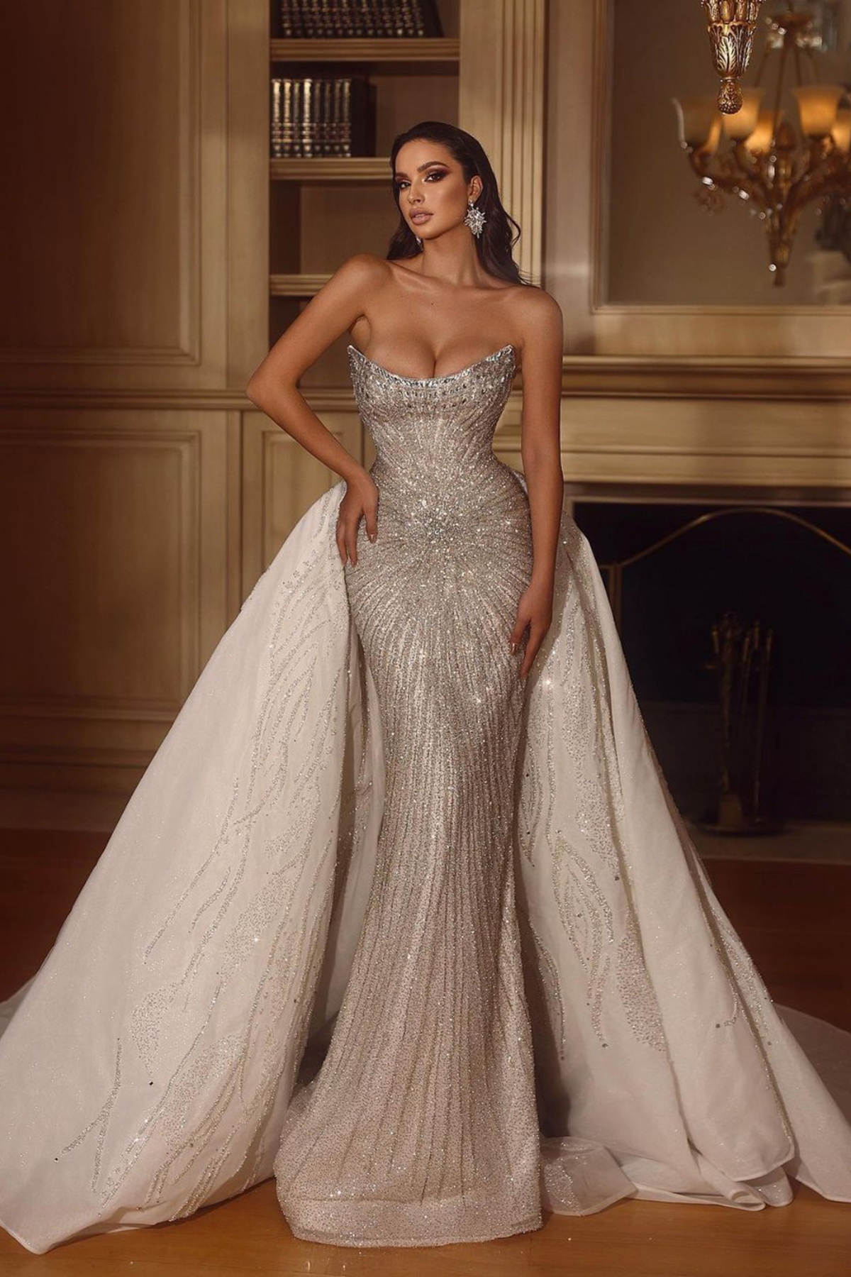 New Fashion Mermaid Wedding Dresses Strapless Sleeveless Lace Up Appliques Sequins Embroidery Bridal Gowns Detachable Train Custom Made Vestidos De No