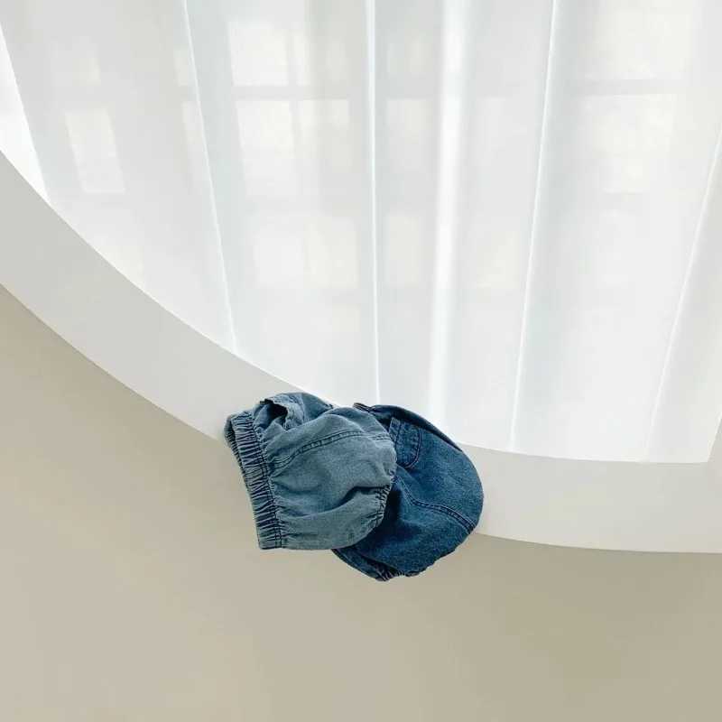 Korean Sle Denim Shorts Summer Baby Shorts Boys and Girls Pocket Denim Bag Butt Pants Baby Thin Pants Baby Girl Jeans W241227