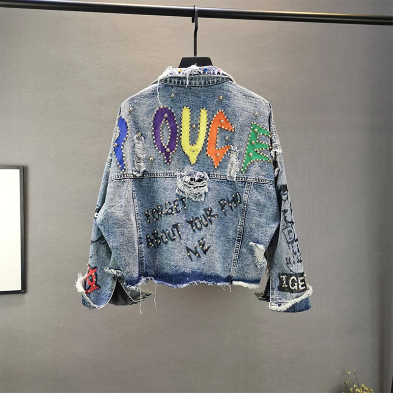 Manual Beaded Diamond Letter Graffiti Print Women Denim Jacket Spring Autumn Blue Short Hole Jean Jacket Casual Veste Femme 241223