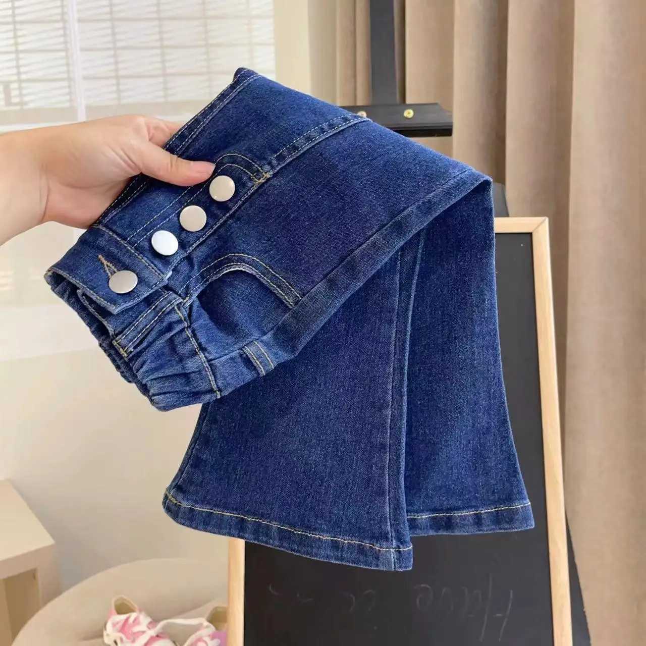 Autumn Childrens Jeans for Girls Patchwork Elastic Waist Babies Denim Pants for Girls 1-8Y Girls Versatile Flared Pants W241227