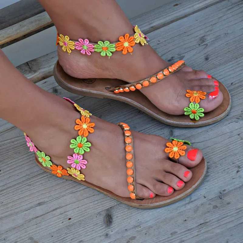 High Quality New Summer Ladies Shoes Women Sandals White Flowers Flat Sandals Women Bohemian Casual Beach Shoes for Woman 42 43 WSH3390 T241227