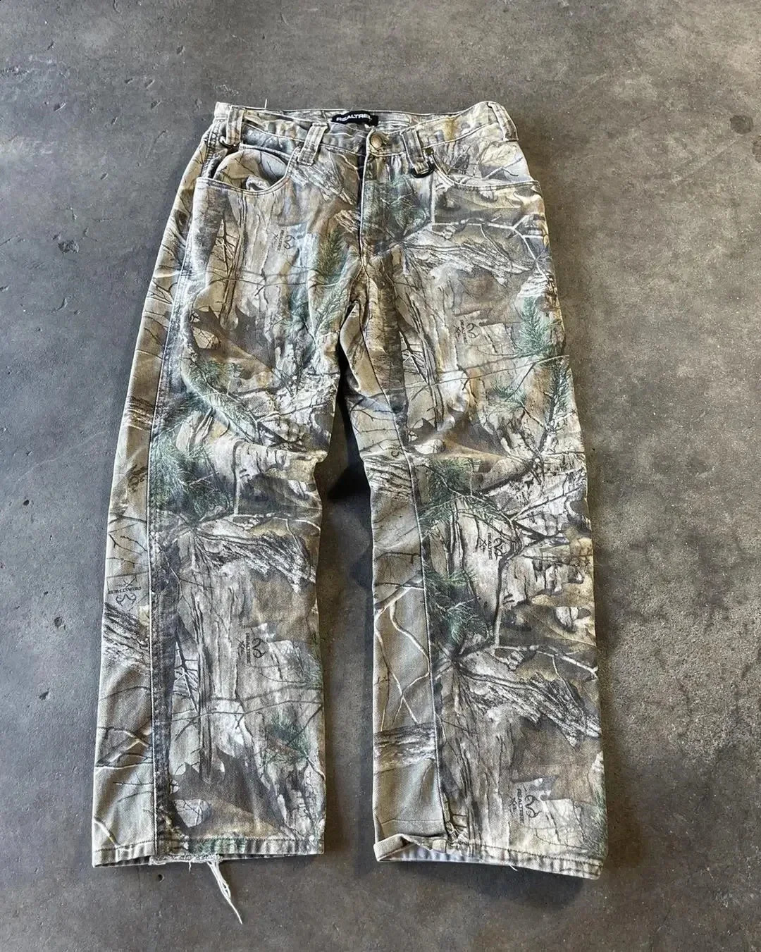 Y2K Camouflage Streetwear Jeans Harajuku Hip Hop Baggy Cargo Pants Sweat Wide Legs Pants Men And Women Casual Camo Trousers 241226