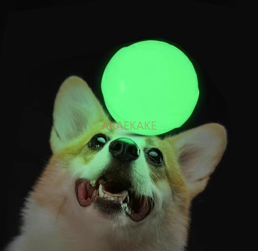 Dog toy ball, elastic, bite resistant, grinding teeth, dog training ball, night light floating rubber interactive