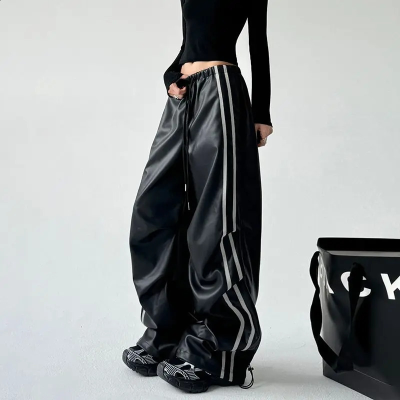 Y2K Fashion Black PU Leather Side Striped Casual Pant Retro Street Girls Loose Harajuku High Waist Straight Pants 241223
