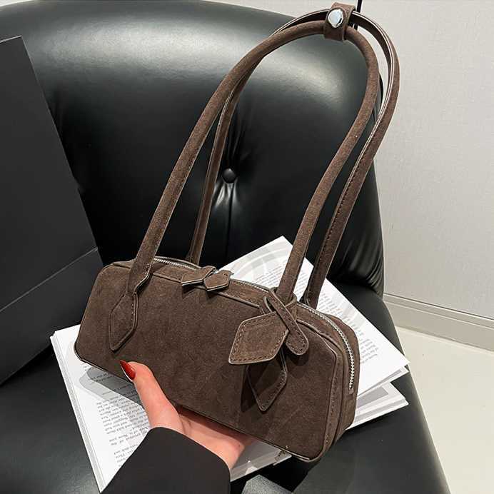Maillard style versatile suede baguette bag women winter long handled single shoulder armpit bag 241215