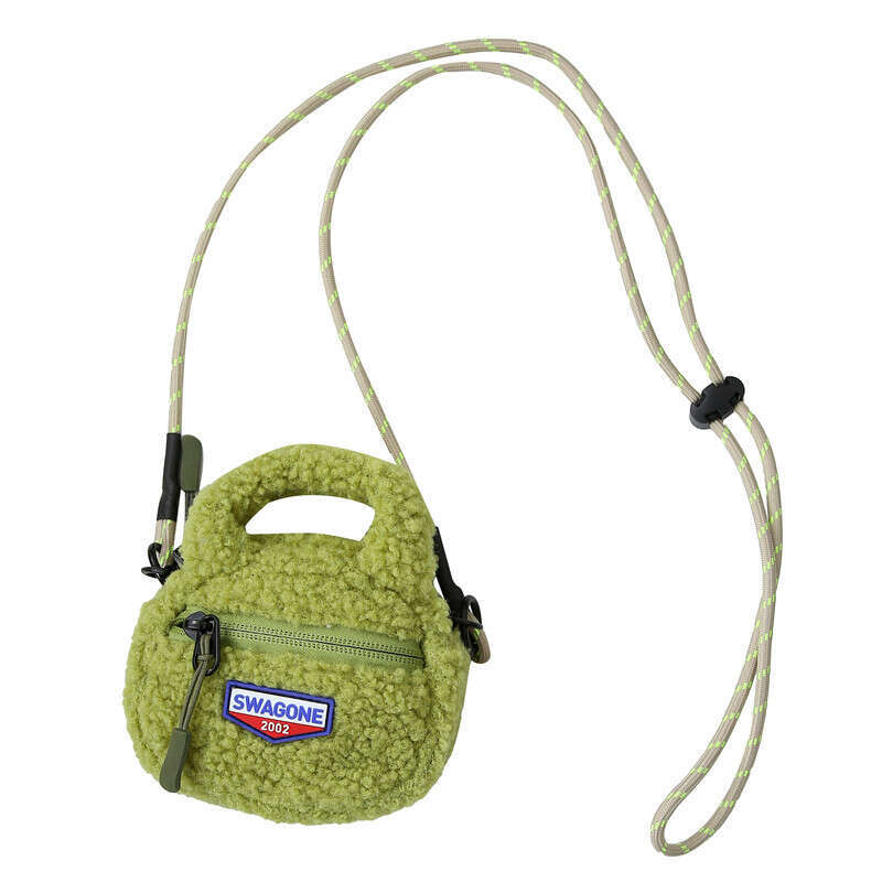 Crossbody Bag, Women's Lamb Fur Plush Cute Autumn And Winter Decoration Pendant, Aron Color Mini Handheld Lipstick Headphone Bag