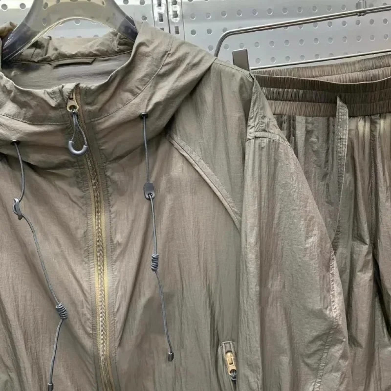 Summer Shorts Suit Casual Thin Hooded Sun Protection Suit Threequarter Pants Set Twopiece Trendy Slim Handsome Men Urban 241226