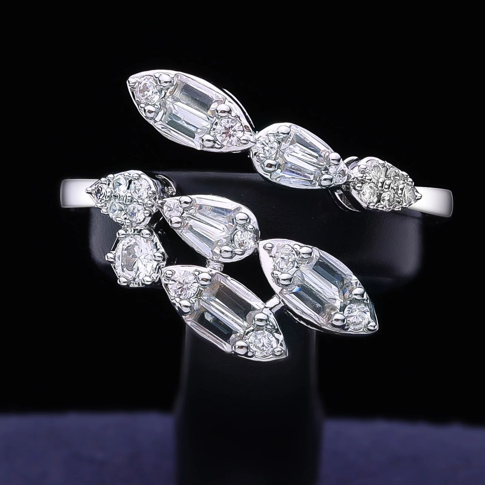 Chic and Elegant Woman Set of Jewelerry for Women Dubai Jewelry Sets Necklace Earrings Bracelet and Ring Bride 241227