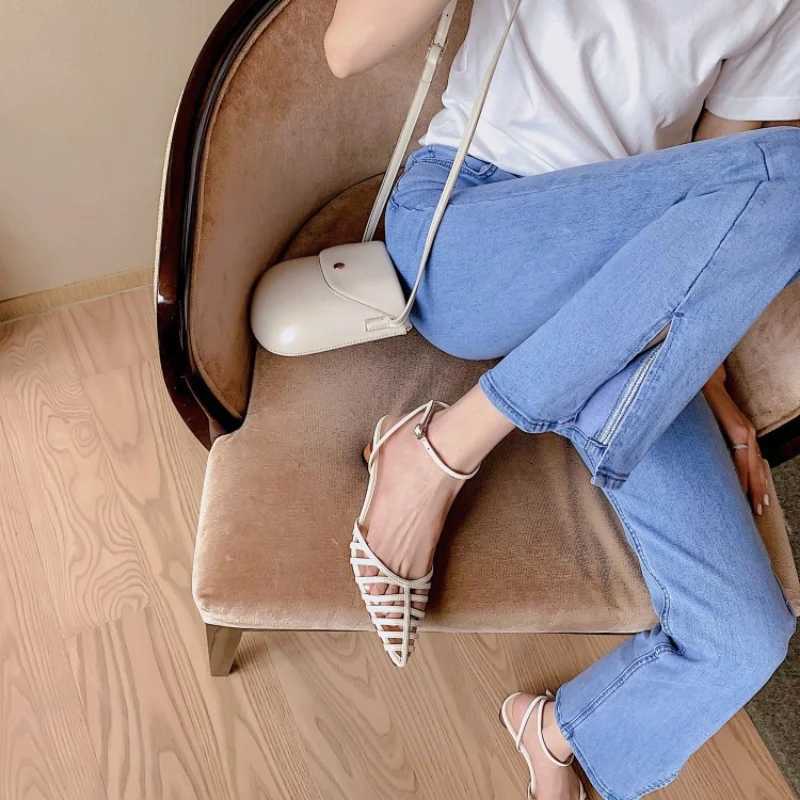 High Quality Premium Fashion Sandals Summer French Retro Thick Heels Pointed Elegant Woman Shoes with Low Heels Luxury Sandals T241227