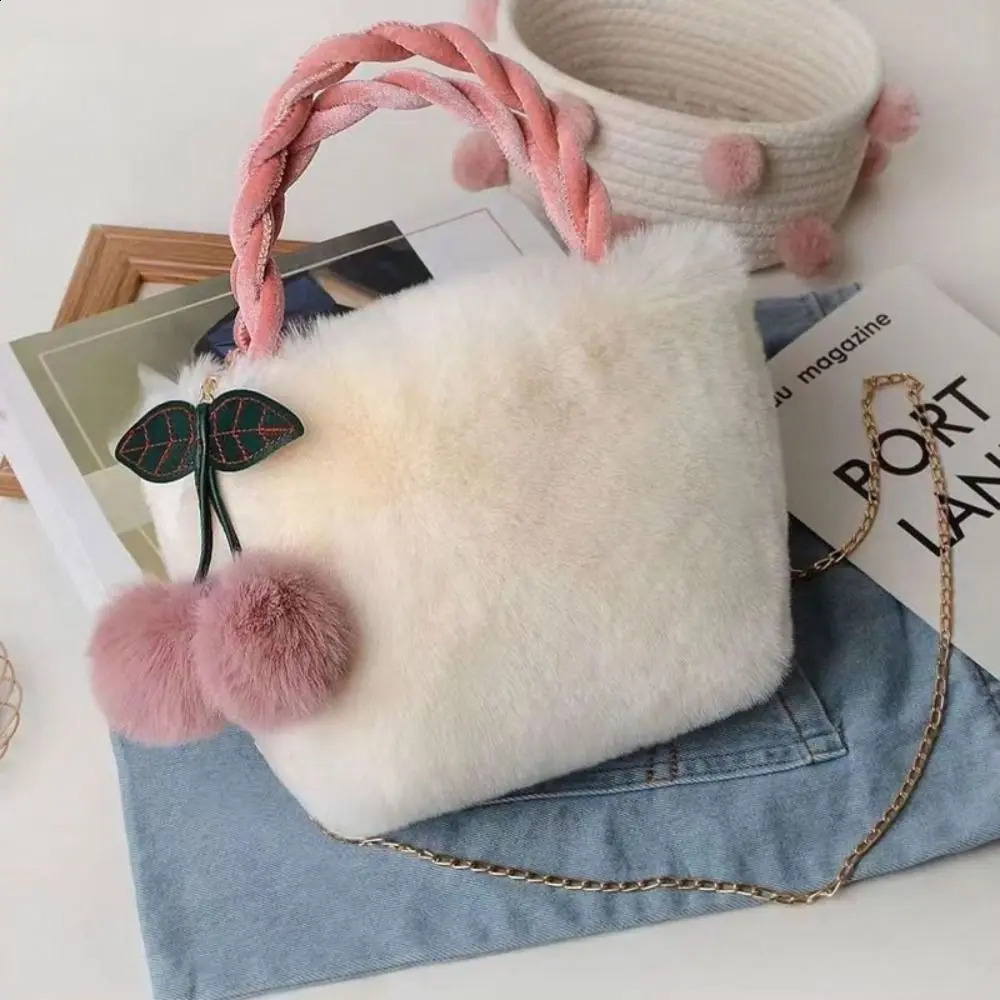 Large Capacity Plush Bag High Quality Soft Plush Travel Bucket Bag Plush Tote Bag Casual Shoulder Bag Messenger Bag 241223