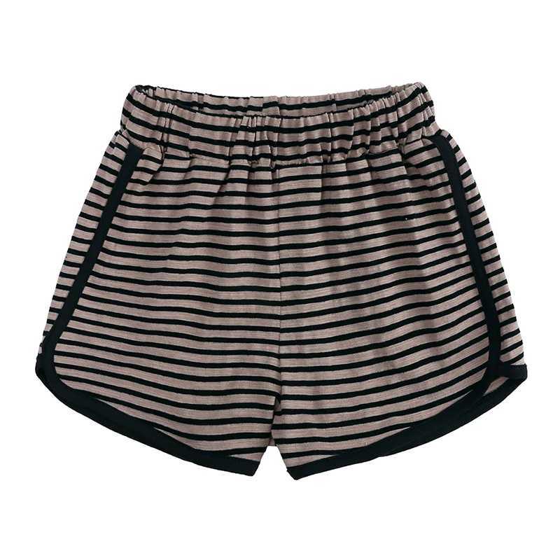 2024 Preschool Boys and Girls Shorts Solid Color Stripe Elastic Childrens Shorts Casual Korean Style Youth and Childrens Legs W241227