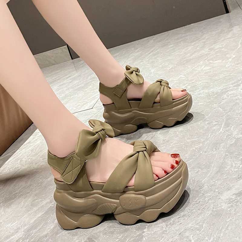 High Quality Sandals Comfort Shoes for Women Muffins shoe Clogs With Heel Suit Female Beige New Sports Flat Thick Girls Black Fashion No T241227
