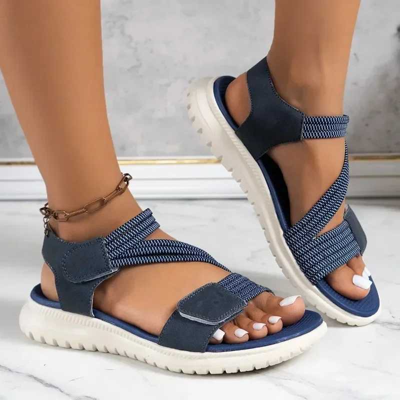 High Quality High Quality Brand Womens Sandals Hot Selling Summer New Elastic Band Fashionable Flat Casual Outdoor Sandals for Women T241227