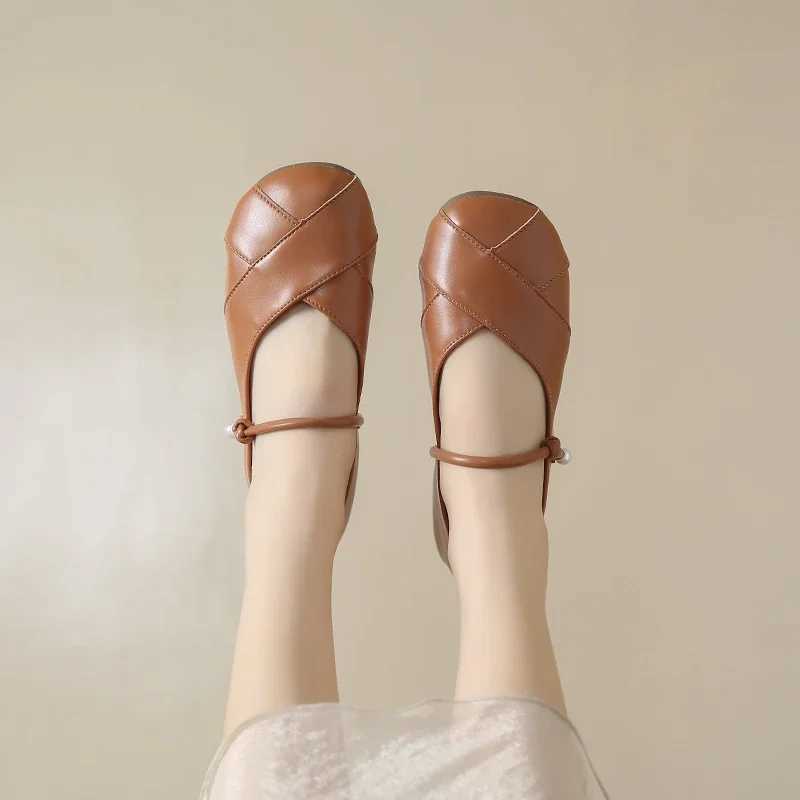 High Quality Women Leather Flats Shoes New Women Flat Footwear Spring Summer Mary Janes Casual Shoes Shallow Mouth Sandals T241227