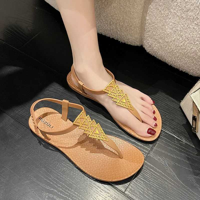 High Quality Ipomoea Women Sandals Summer Flat Shoes Female Bohemian Flip Flops Ladies Vacation Beach Sandals Girls Street Footwear T241227