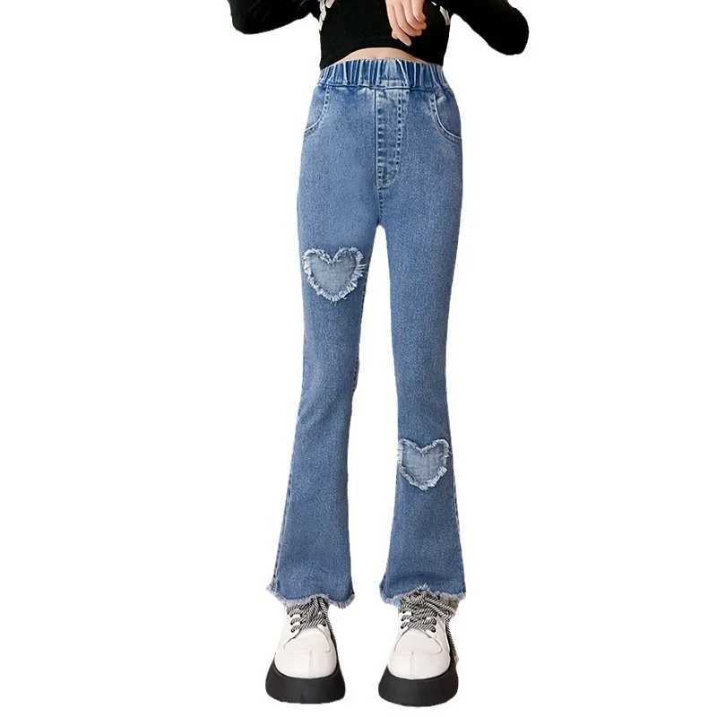 Pants towels embroidered jeans 2024 summer girls casual cute fashionable embroidery W241227