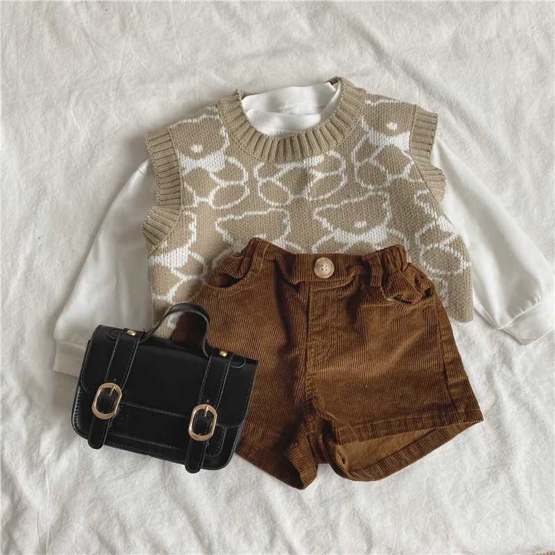 Kids Shorts Autumn Children Clothing Versatile Corduroy Girls Striped Soild Button Elastic Waist New Style Simple Loose W241227