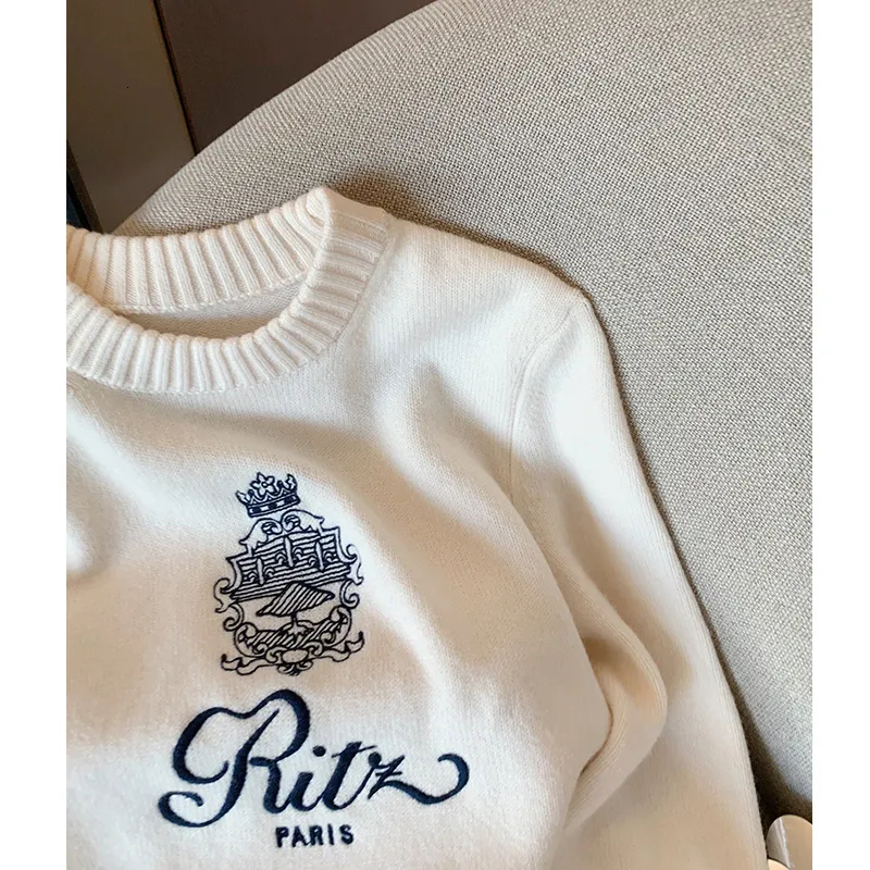 Advanced Round Neck Pullover Sweater Women's Autumn Winter New Lazy Style Soft And Sticky Waist Knit Sweate