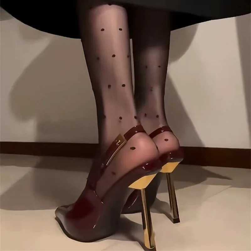 Wine Red Pointy High H Wen 2024 New Temperament Gold Heel Patent Leather Sexy Single Shoe French Pumps Z241227