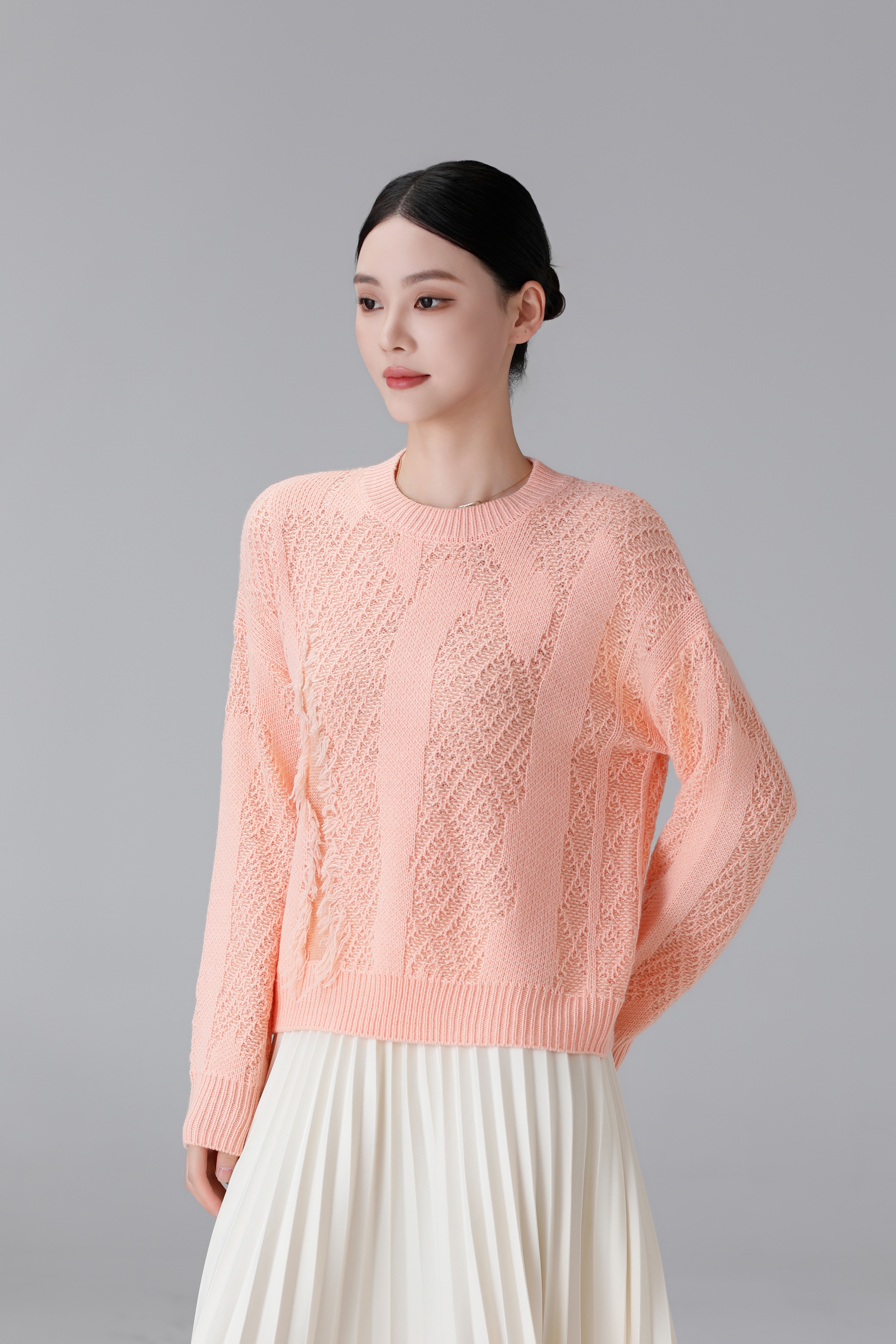 Trendy Slim-Cut Merino Wool Top for Ladies - Fashionable Fall Layering