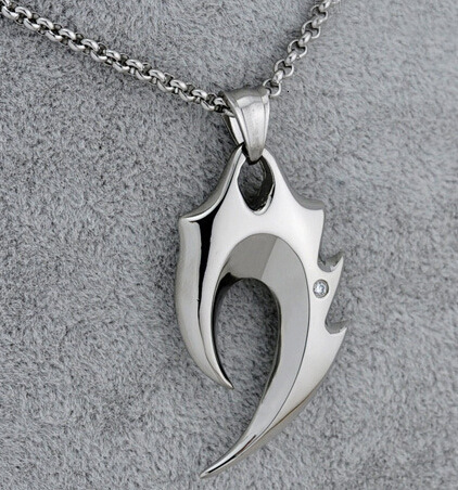 Wolf Tide Korean Version Titanium Stainless Steel Geometric Flame Shaped Pendant Necklace Choker Jewelry Short Chain Love Bijoux Wholesale