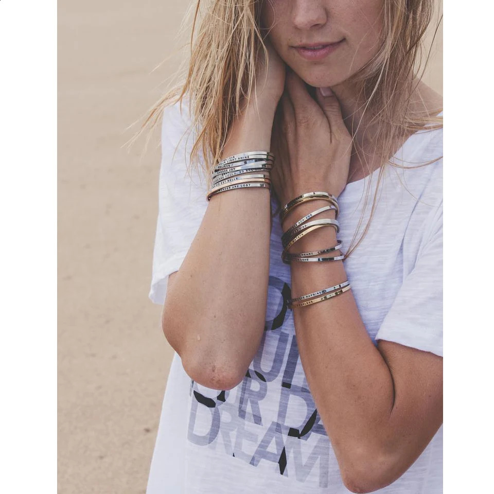 Stainless Steel Bangle Engraved Positive Inspirational Quote Mantra Cuff Steel Bracelets for Women Men 4mm Jewelry Gift 241227