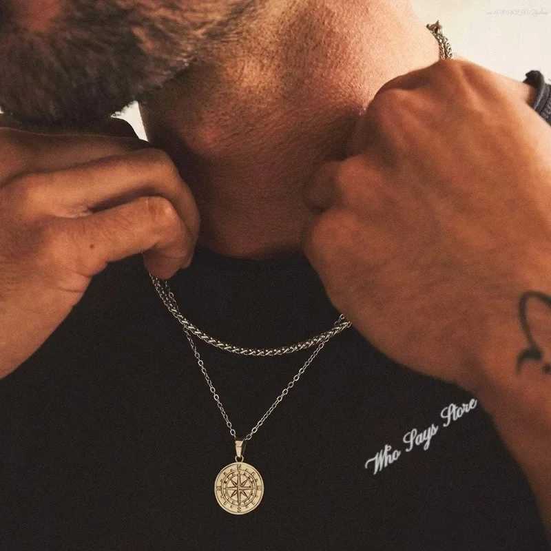 Stainl Steel Jewelry Mens Layered Alloy Necklace Navigation Compass Pendant Cuba Figaro Wheat Chain Casual Vintage NecklaceXJ241227