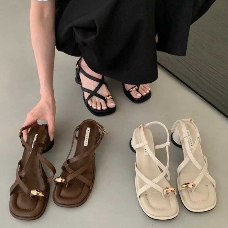 High Quality Sandals Designer New Dress Women Metal Decoration Ladies Narrow Band Thick Heels Female Shoes Outside Party Clip Toe T241227